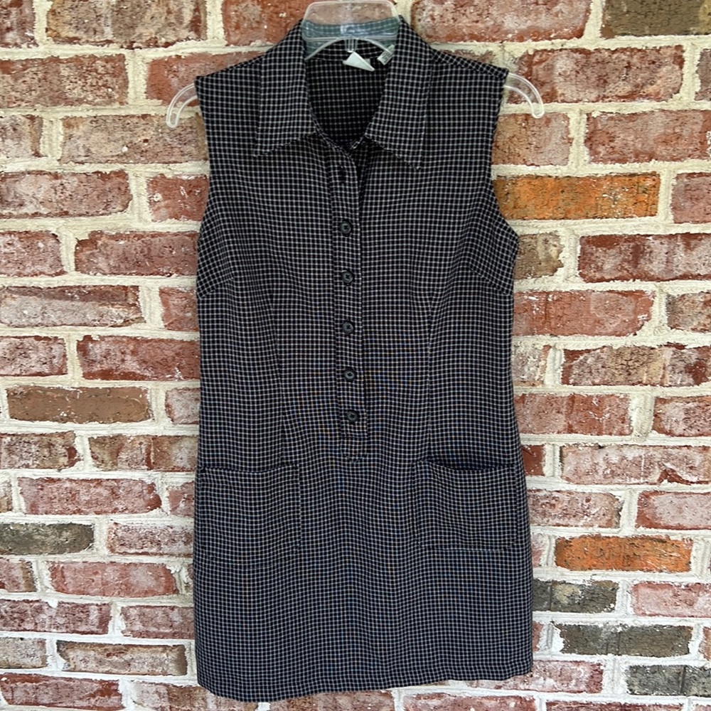Gap sleeveless button front dress Lightweight Size 6
